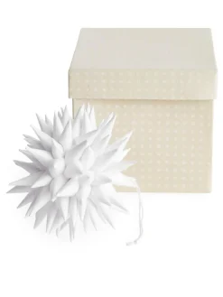 A World Of Craft Paper Star