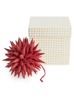 A World Of Craft Paper Star