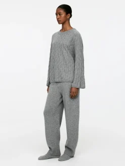 Cashmere-Wool Cable-Knit Jumper