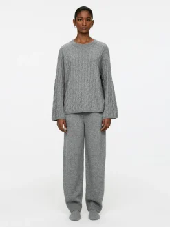 Cashmere-Wool Cable-Knit Jumper