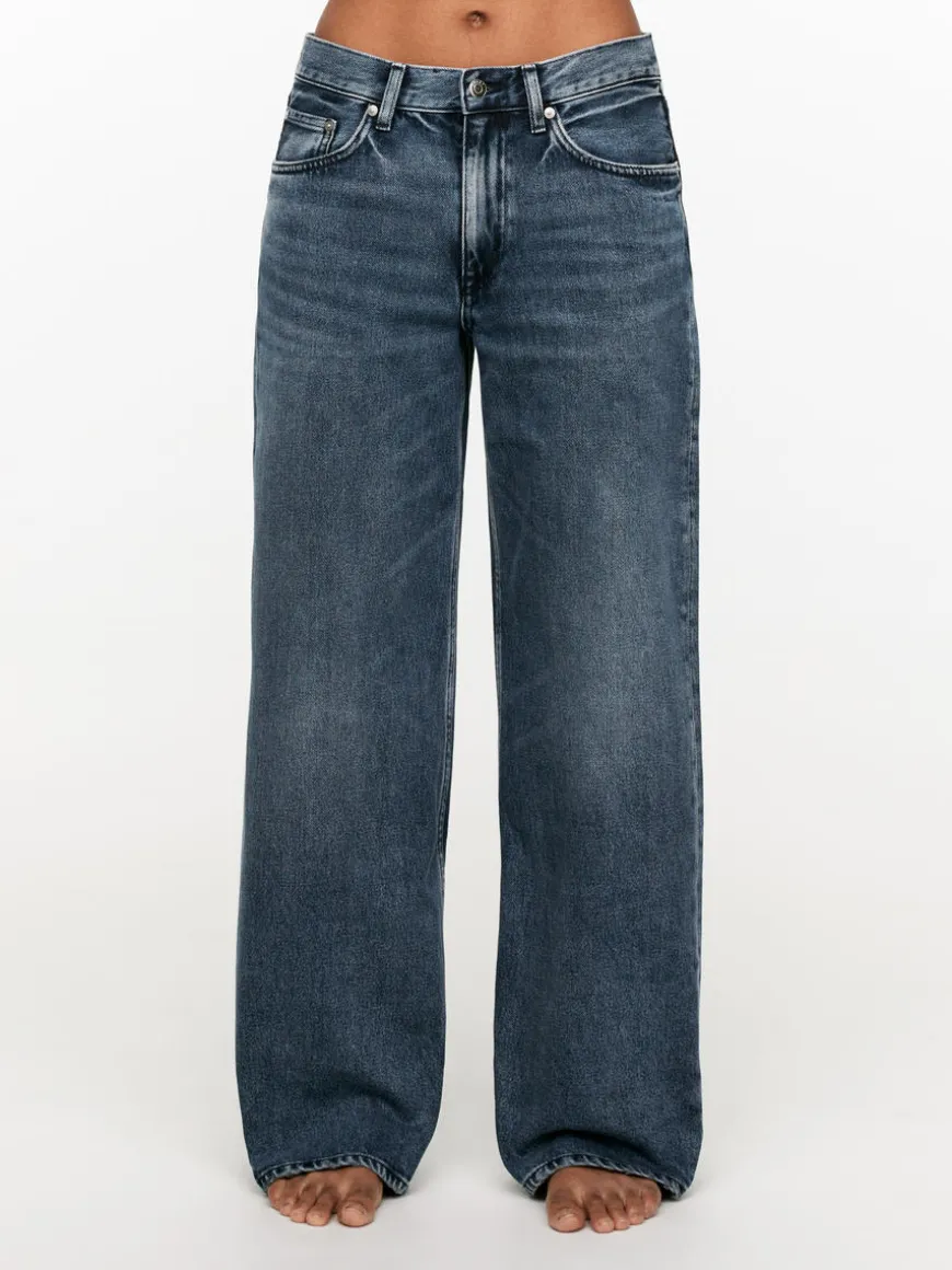 CLOUD Low Loose Jeans