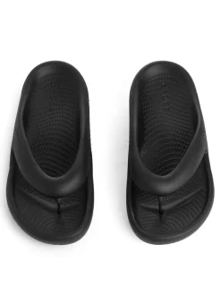 Crocs Mellow Recovery Flip Flops