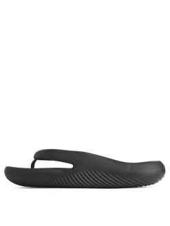 Crocs Mellow Recovery Flip Flops