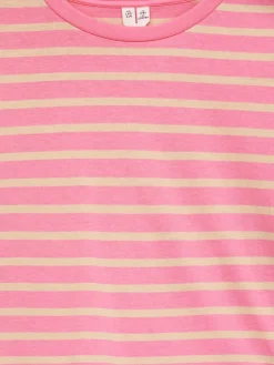 Long-Sleeved T-Shirt