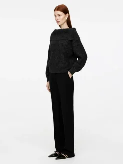 Off-Shoulder Rib Jumper