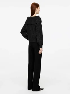 Off-Shoulder Rib Jumper