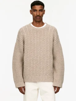 Relaxed Cable-Knit Jumper