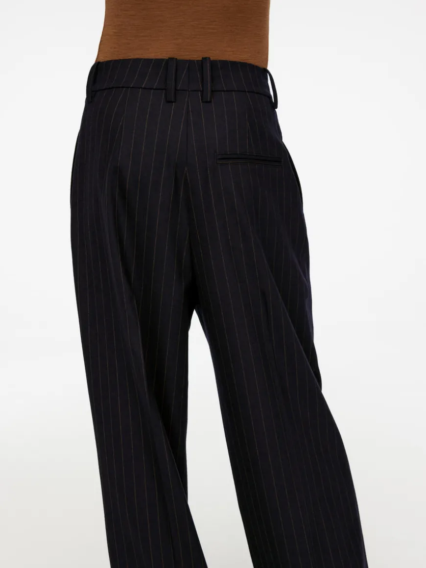 Relaxed Pleat Trousers