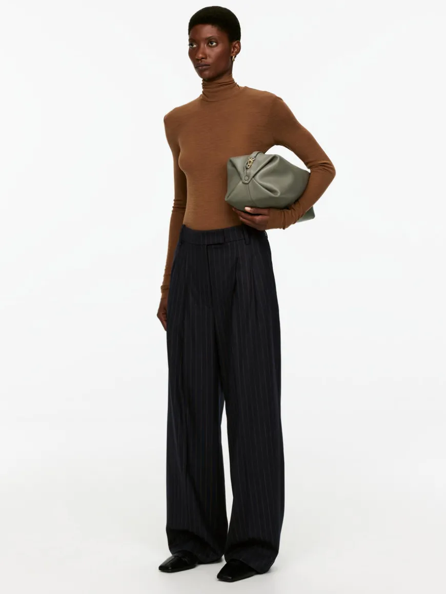 Relaxed Pleat Trousers