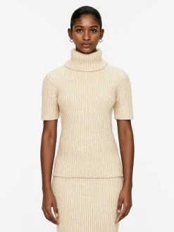 Rib Roll-Neck Top