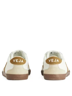 Veja Volley Trainers