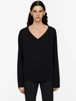 V-Neck Merino Jumper