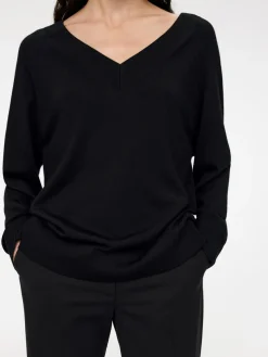 V-Neck Merino Jumper