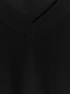 V-Neck Merino Jumper