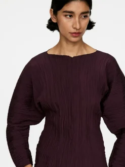 Volume-Sleeve Plissé Top